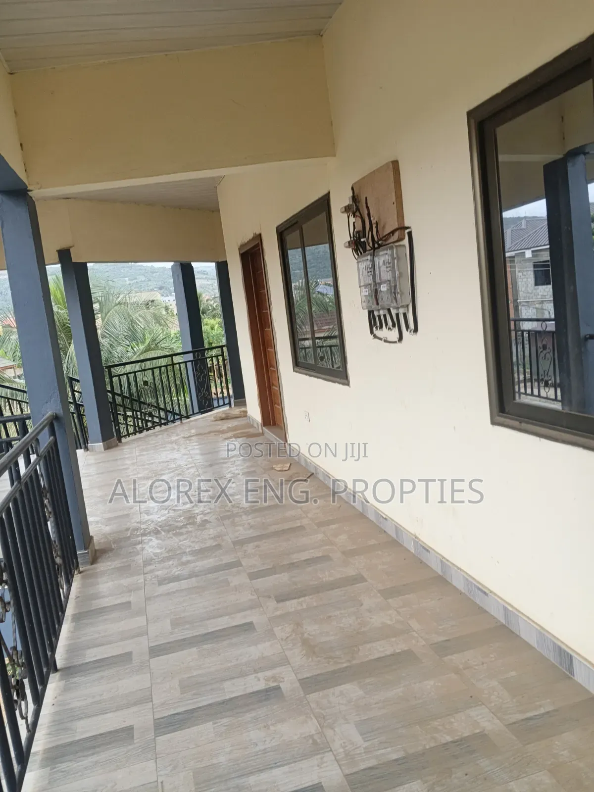 3bdrm Apartment in Oyarifa, Teiman, Pentecost for rent in Pentecost