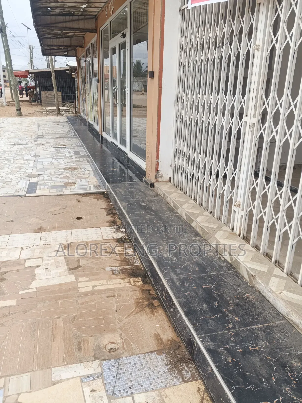 Shop for Rent at Oyarifa Teiman in Pentecost
