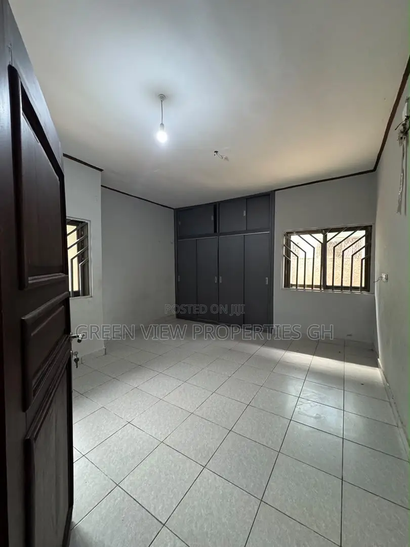 3bdrm House in West Hills Mall Area for rent in West Hills Mall Area