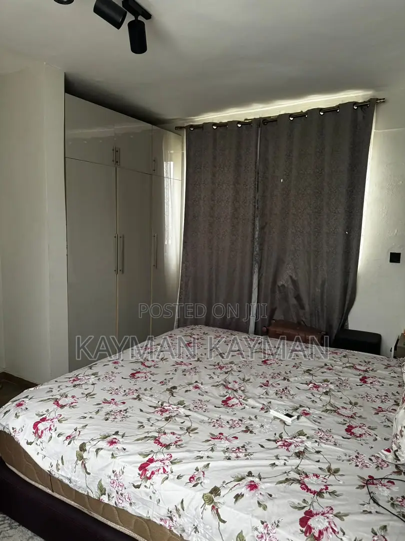 Furnished 2bdrm Apartment in Community 26 Tdc for sale in Community 25