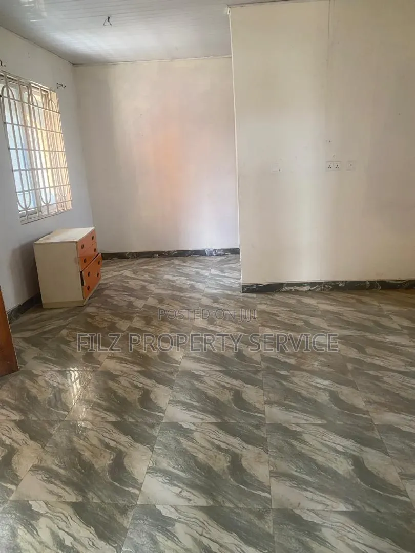 1bdrm Apartment in Haatso Academic City, Asore Junction for rent in Asore Junction