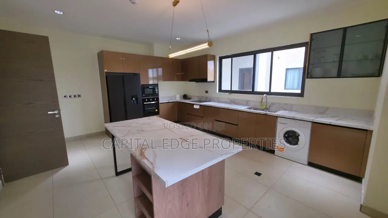 Furnished 2bdrm Apartment in Labone for rent in Labone