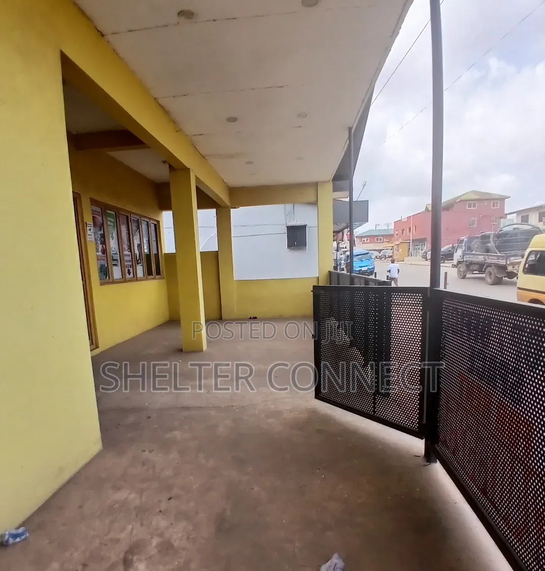 Office Space/ Shop in Number 1