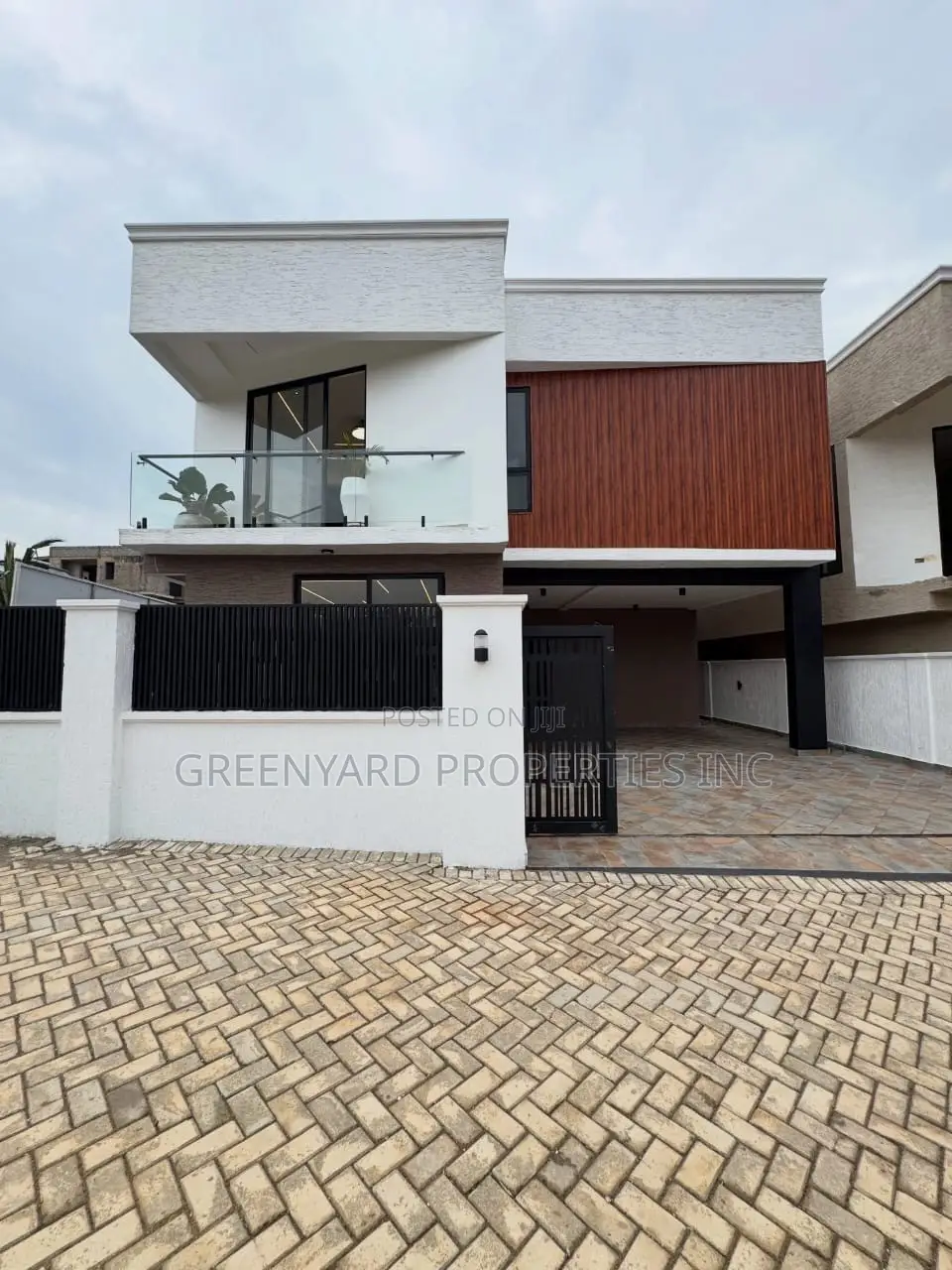 3bdrm House in Oyarifa for sale in Oyarifa