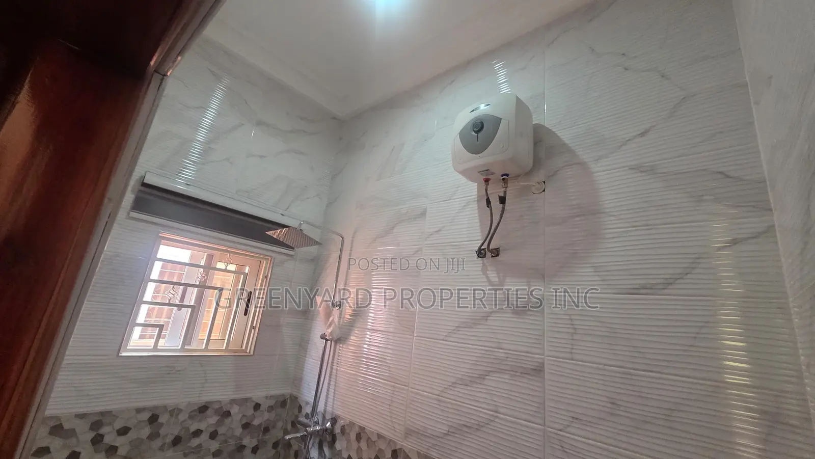 3bdrm House in Ghana Flag, Oyarifa for sale in Oyarifa