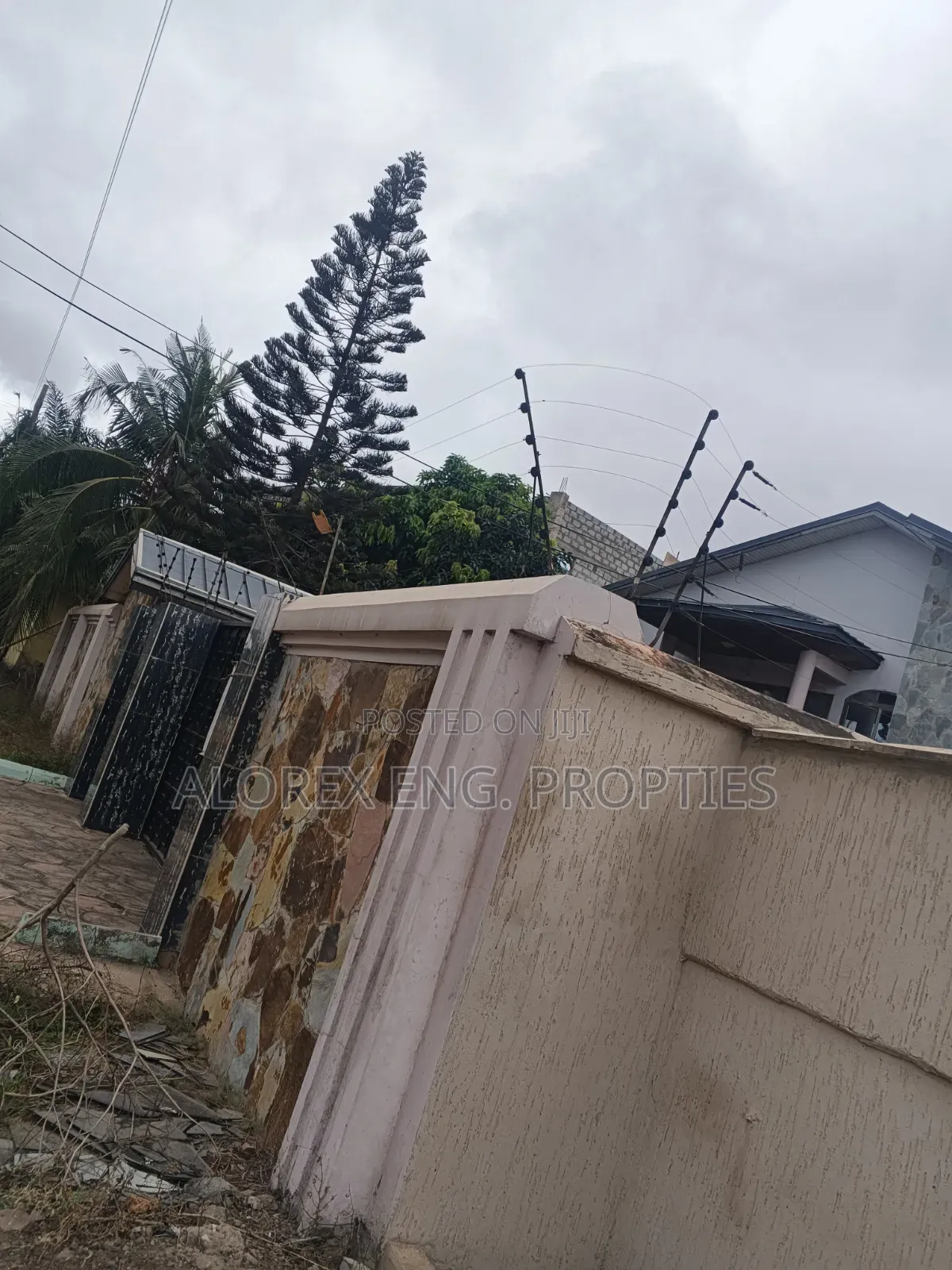 7bdrm Mansion in Adenta, Foster, Frafraha for rent in Frafraha