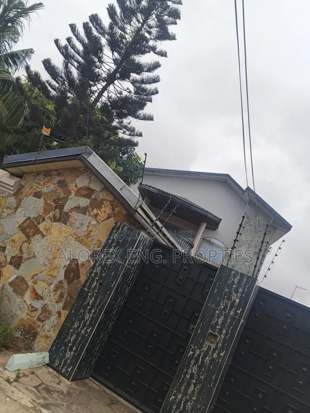 7bdrm Mansion in Adenta, Foster, Frafraha for rent in Frafraha
