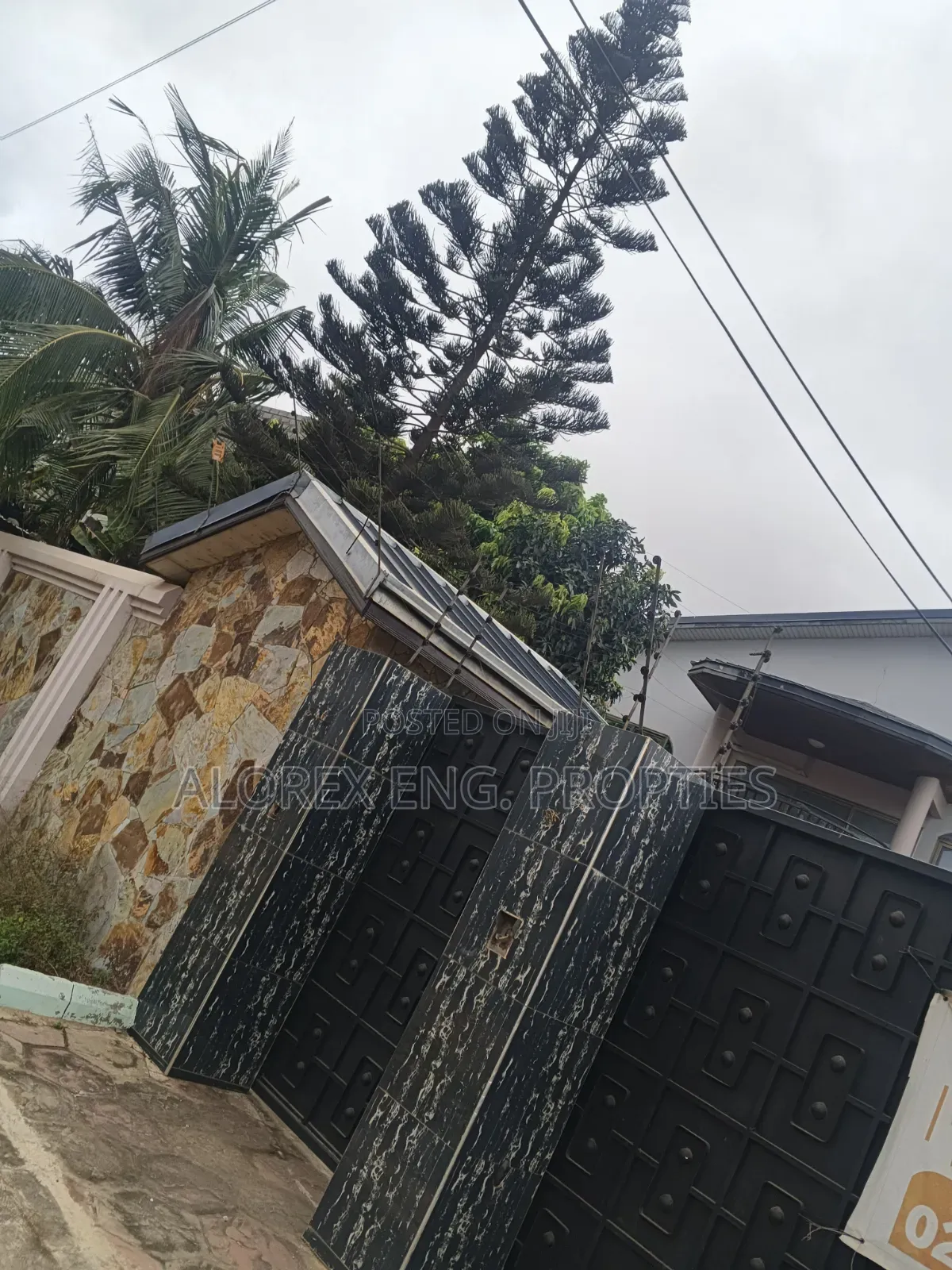 7bdrm Mansion in Adenta, Foster, Frafraha for rent in Frafraha