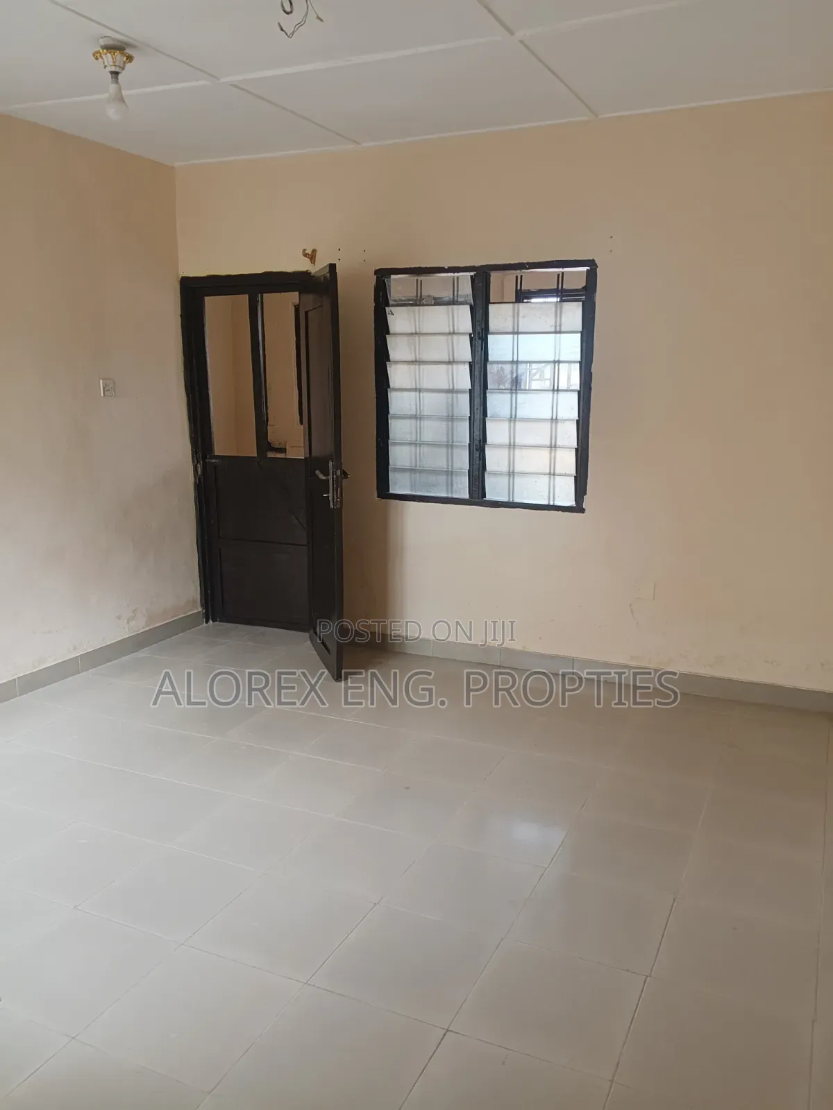 2bdrm Apartment in Adenta, Ashieyie, Frafraha for rent in Frafraha