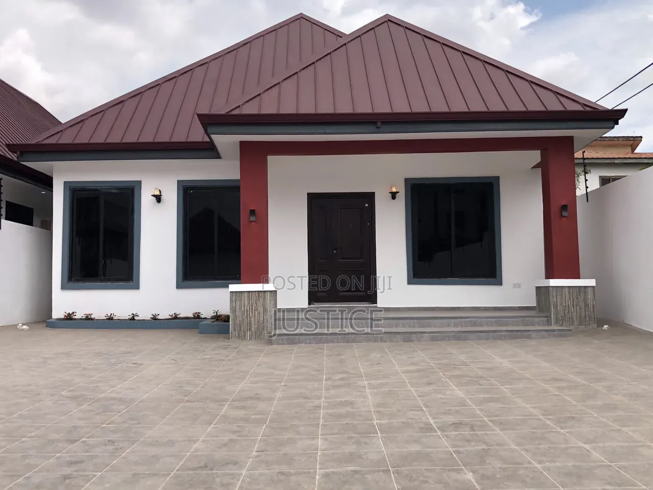 3bdrm House in Oyarifa, Ghana Flag for sale in Ghana Flag