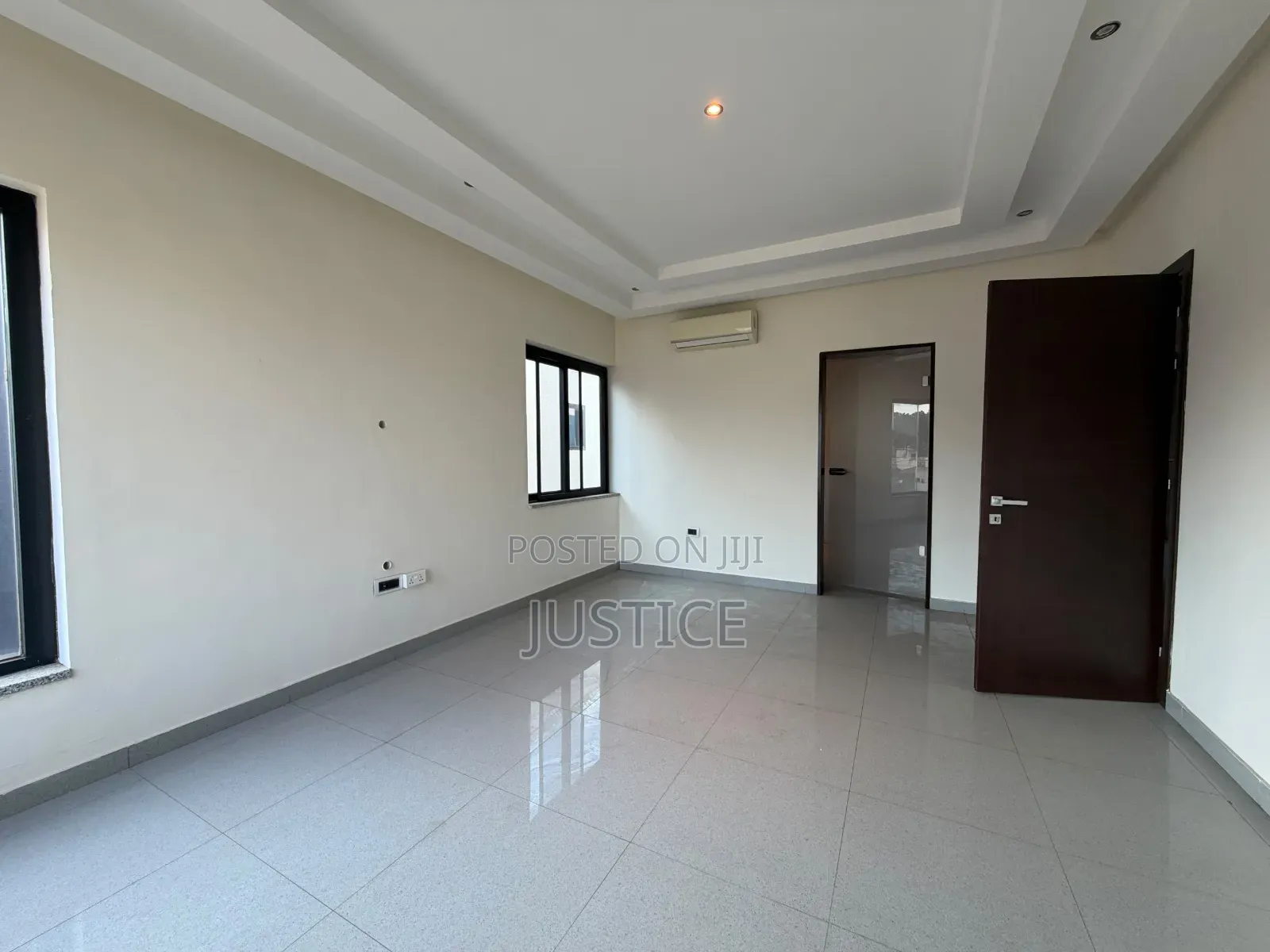 3bdrm House in Oyarifa, Ghana Flag for sale in Ghana Flag