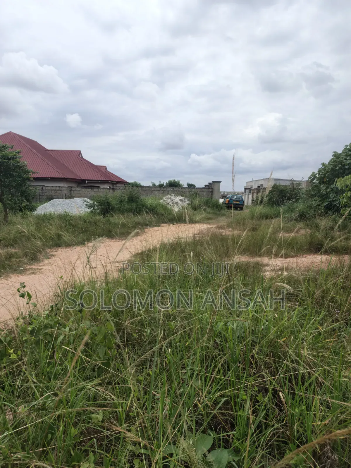 Half Plot for Sale at Sewua Opp. Otumfuo Estate in Kumasi Metropolitan