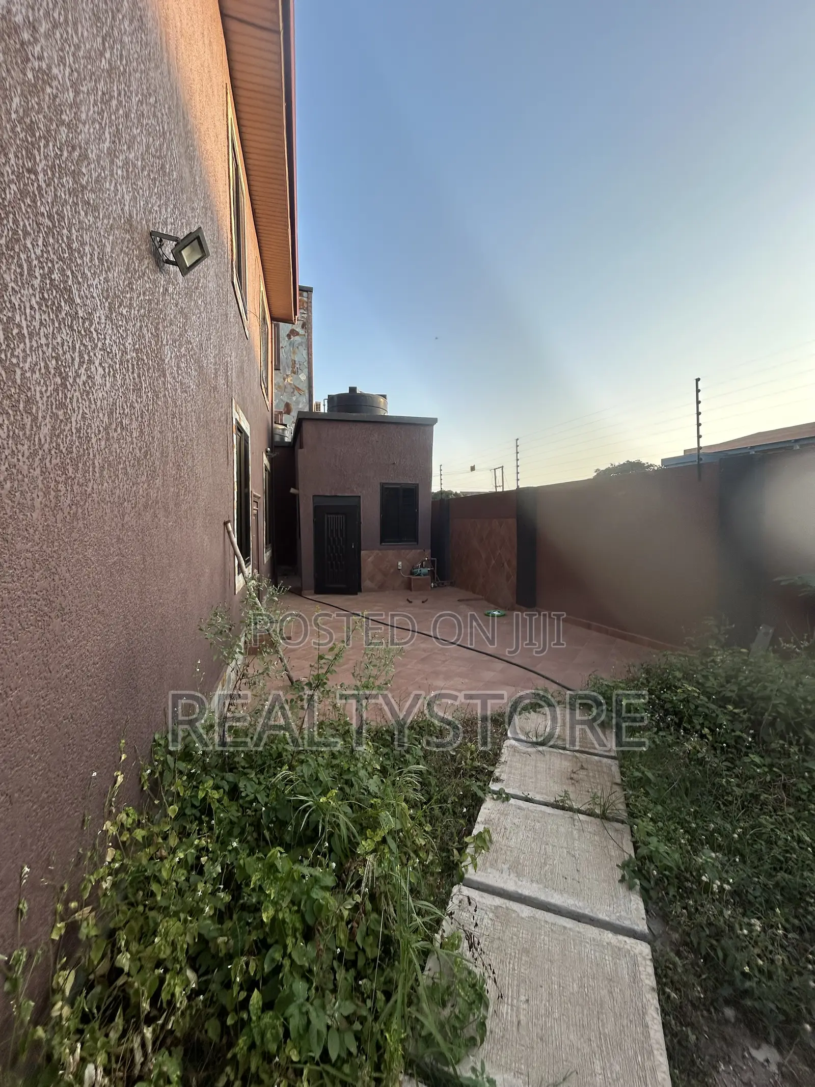 4bdrm House in Ashongman Estate, Accra Metropolitan for rent in Accra Metropolitan