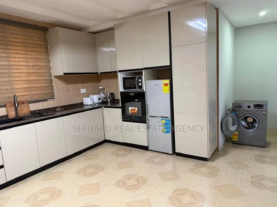 3bdrm Apartment in Sefdard Properties, East Legon for rent in East Legon