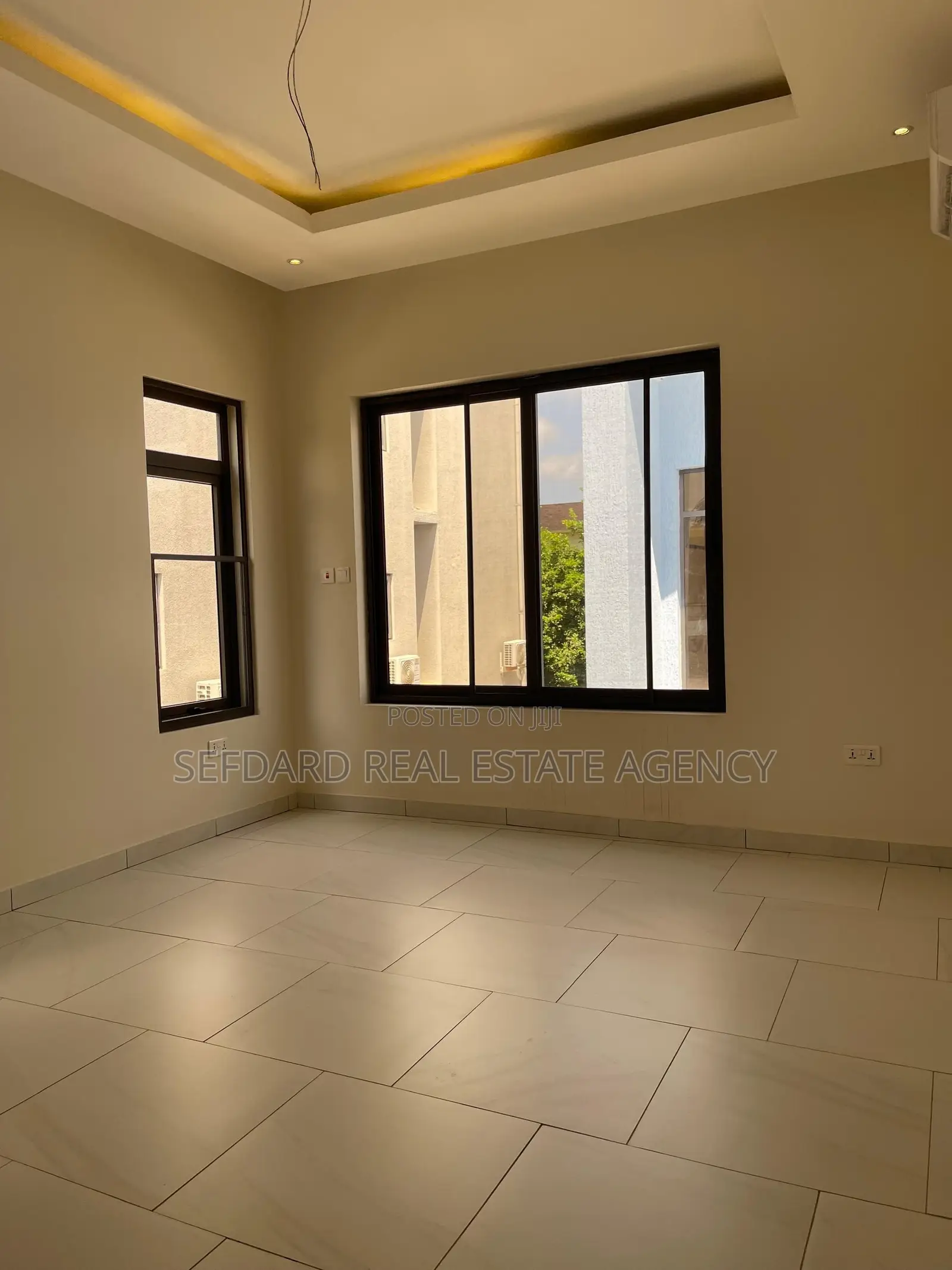 3bdrm Townhouse / Terrace in Sefdard Properties, Abelemkpe for rent in Abelemkpe