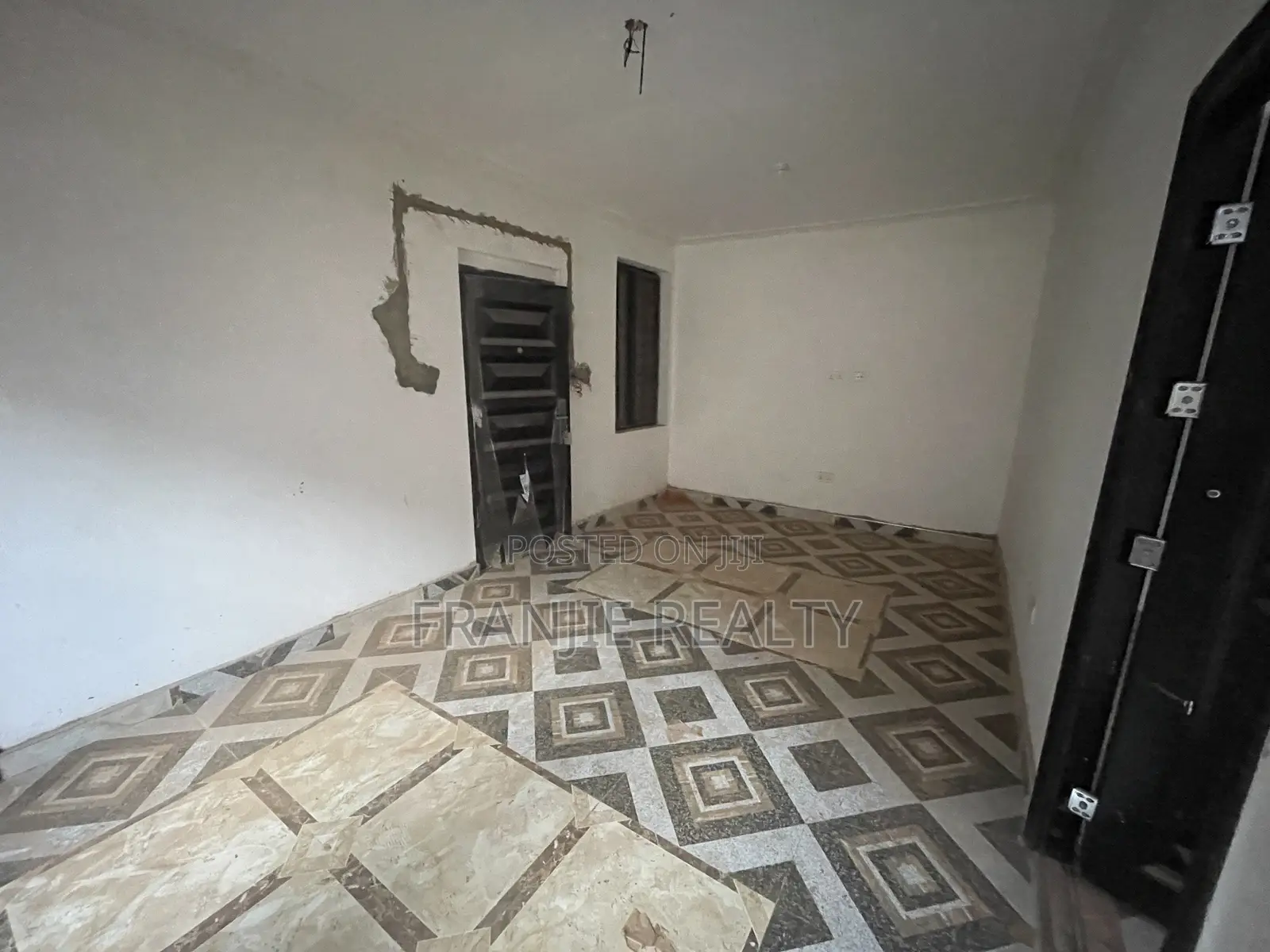 1bdrm Apartment in Franjie Realty, West Hills Mall Area for rent in West Hills Mall Area