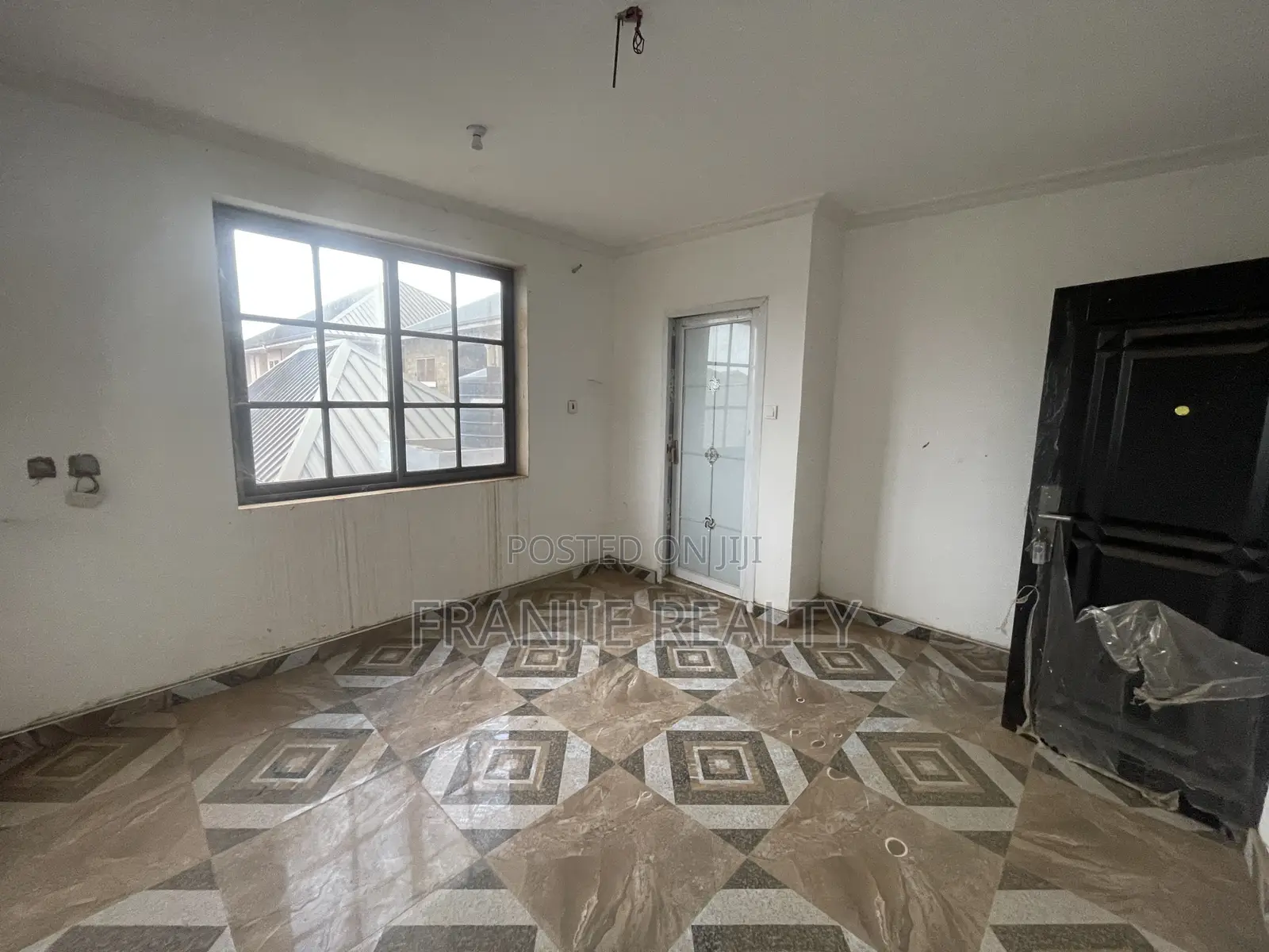 1bdrm Apartment in Franjie Realty, West Hills Mall Area for rent in West Hills Mall Area