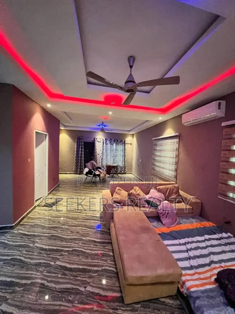5bdrm House in Seekers Realty, Olebu for sale in Olebu