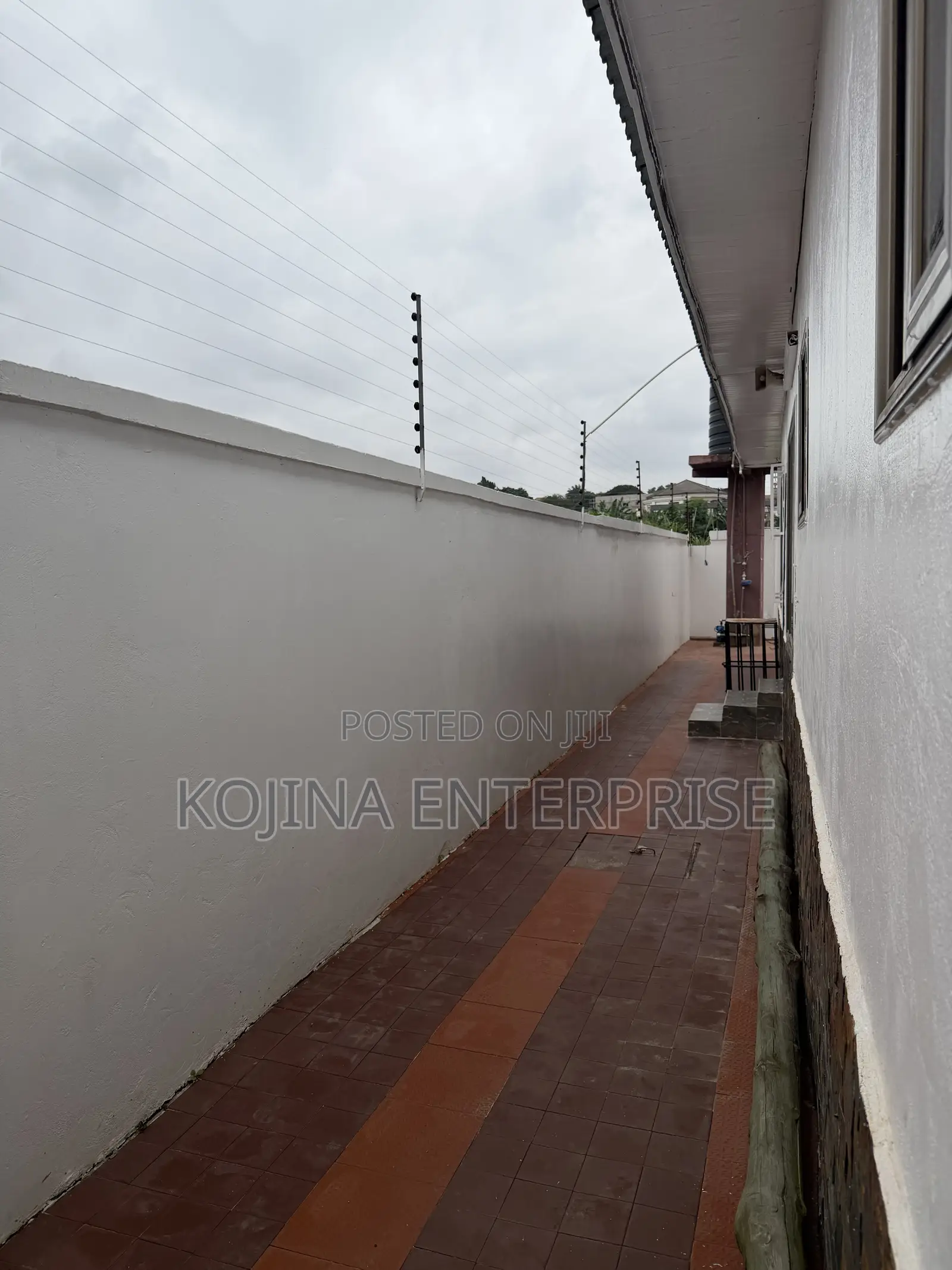3bdrm House in Paraku Estate, Kumasi Metropolitan for rent in Kumasi Metropolitan