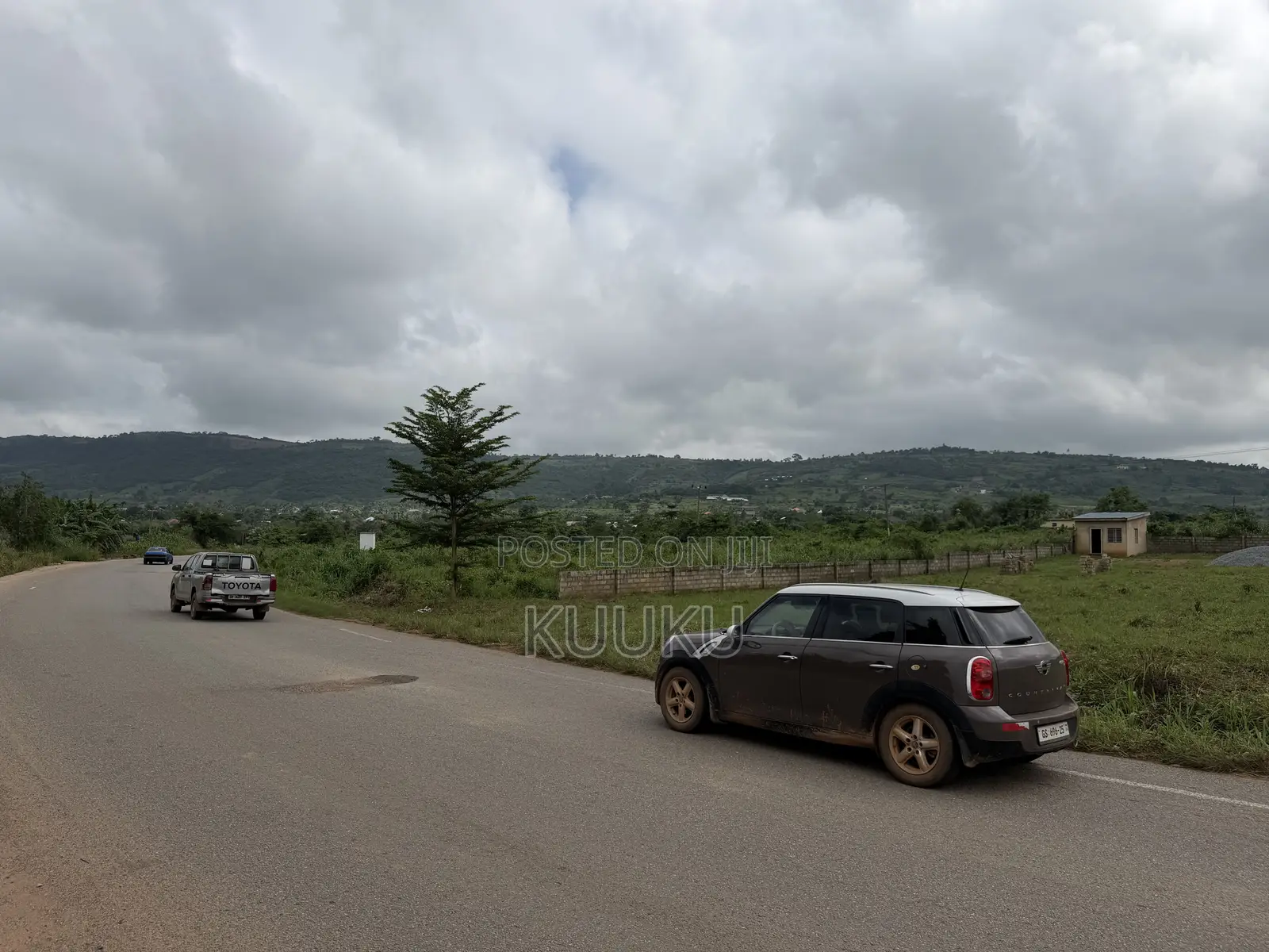 Main Road Land Aburi-Pokrom in Aburi