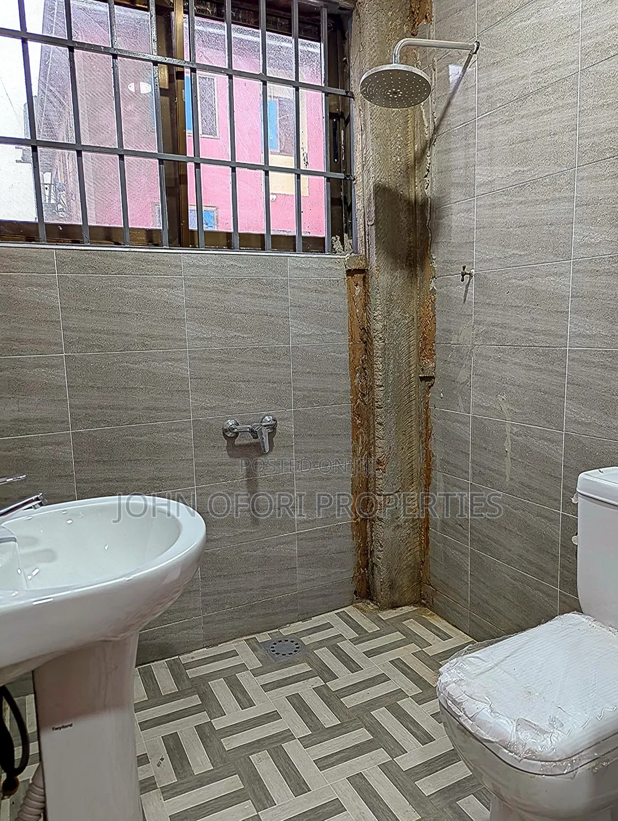 3bdrm Apartment in Tech Emena, Kumasi Metropolitan for rent in Kumasi Metropolitan