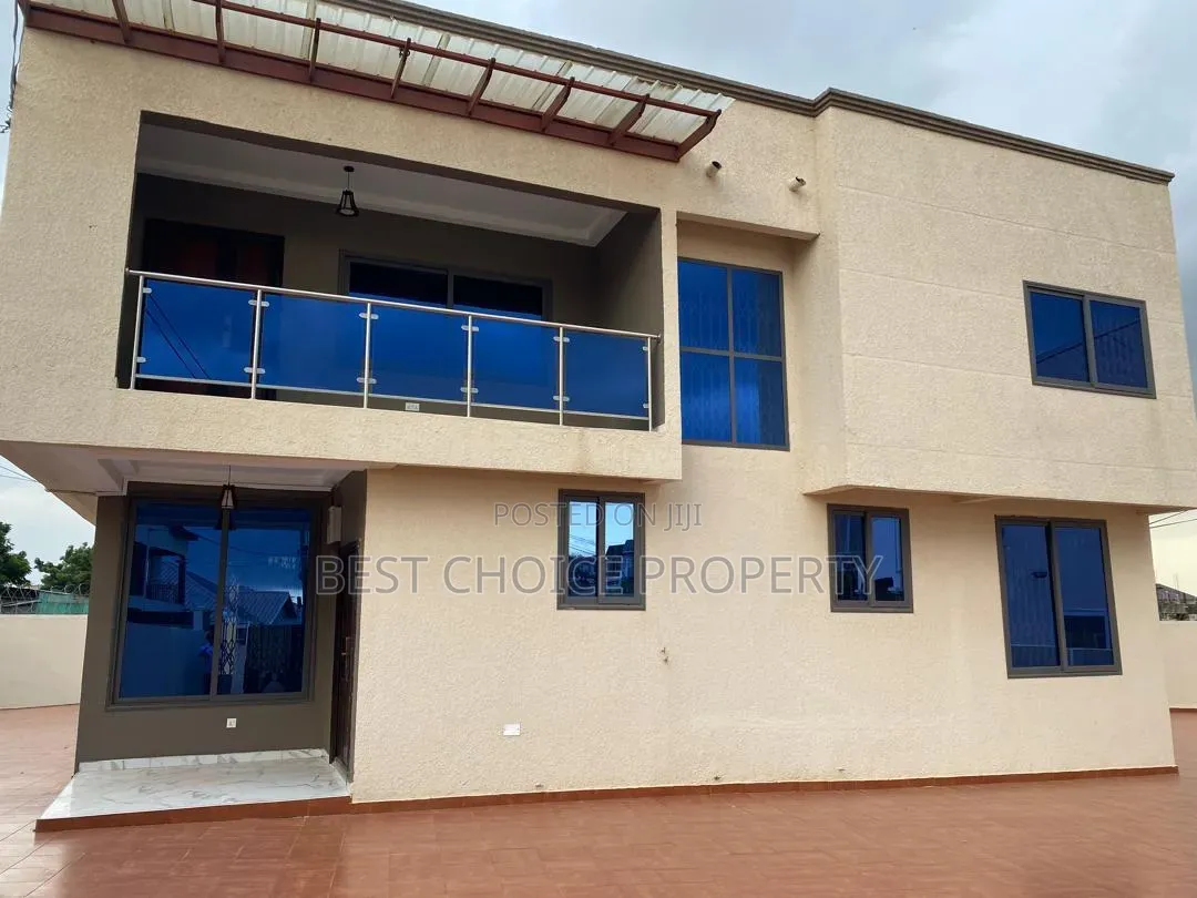 4bdrm Apartment in New Oak Villa, A&C Mall Area for rent in A&C Mall Area