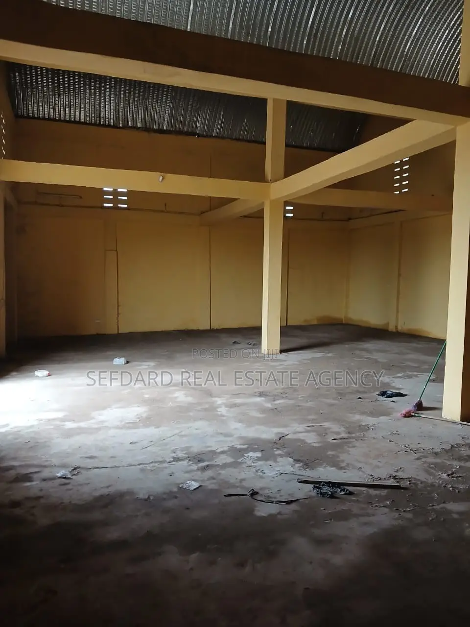 Warehouse for Rent – Roadside Location in Weija