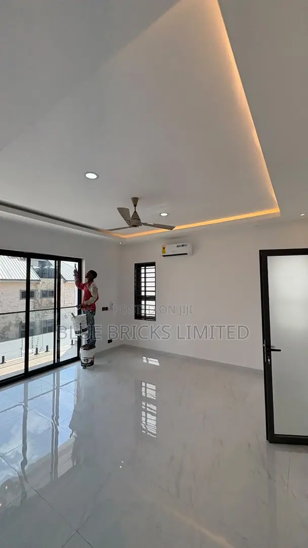 4bdrm House in Spintex, Baatsona Total for rent in Baatsona Total