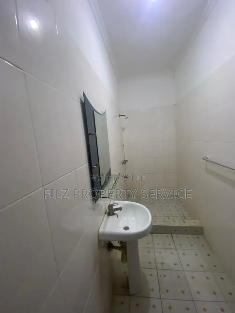 2bdrm House in Oyarifa for rent in Oyarifa Mall Area