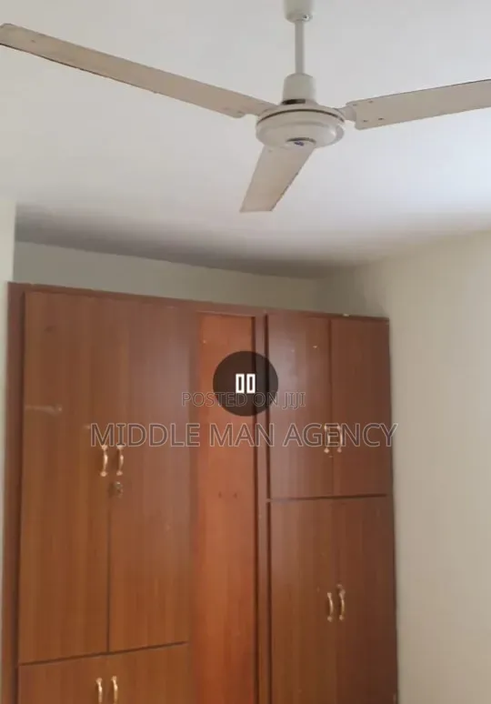 Furnished 8bdrm Mansion in Middle Man Agency, Ejisu-Juaben Municipal in Ejisu-Juaben Municipal