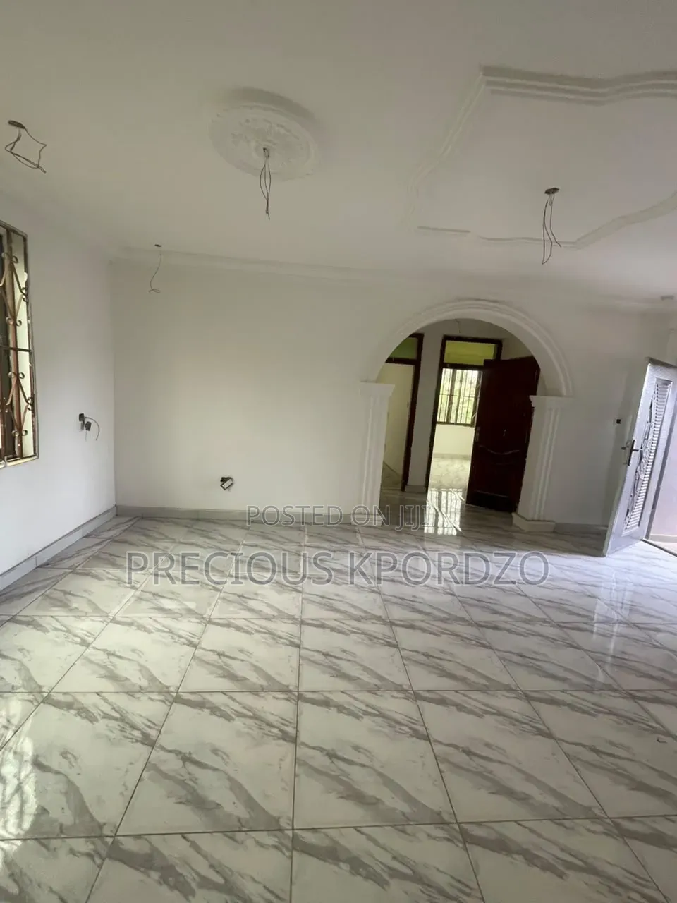 2bdrm Apartment in Commandos Adenta for rent in Commandos