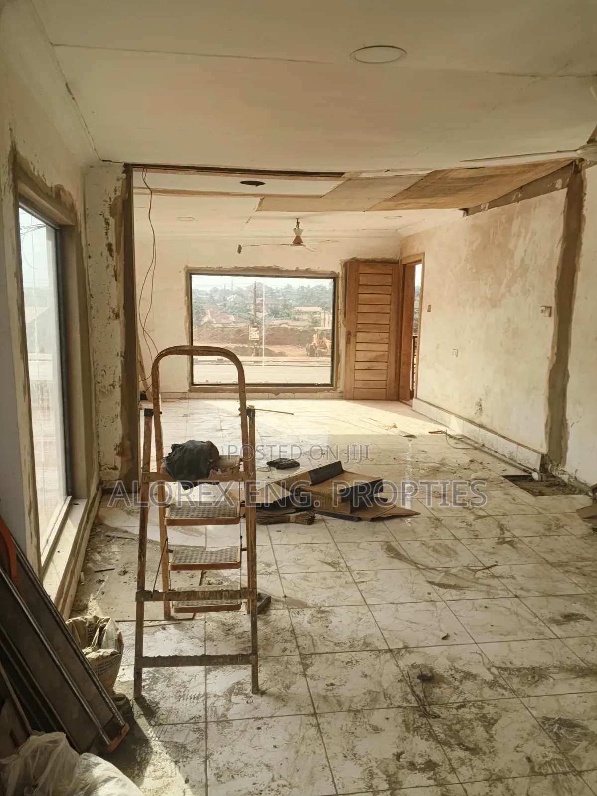 Office Space for Rent at Foster Home in Frafraha