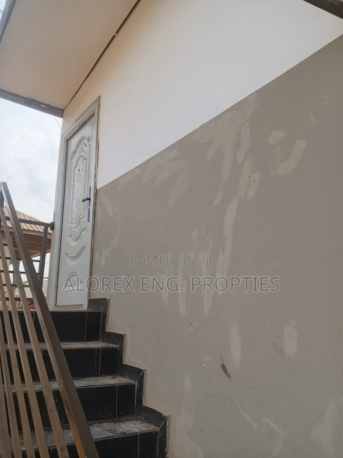 Office Space for Rent at Foster Home in Frafraha