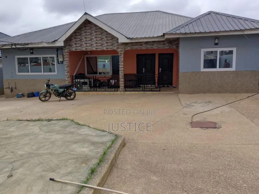 4bdrm House in Acp Pokuase for rent in Pokuase