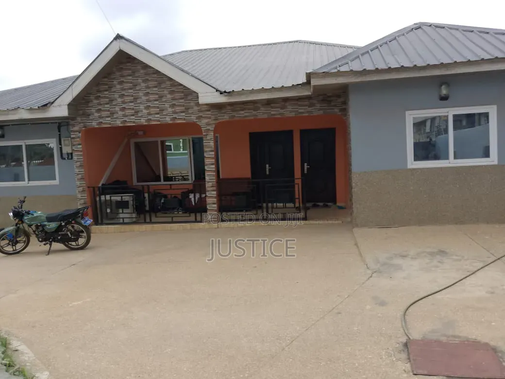 4bdrm House in Acp Pokuase for rent in Pokuase