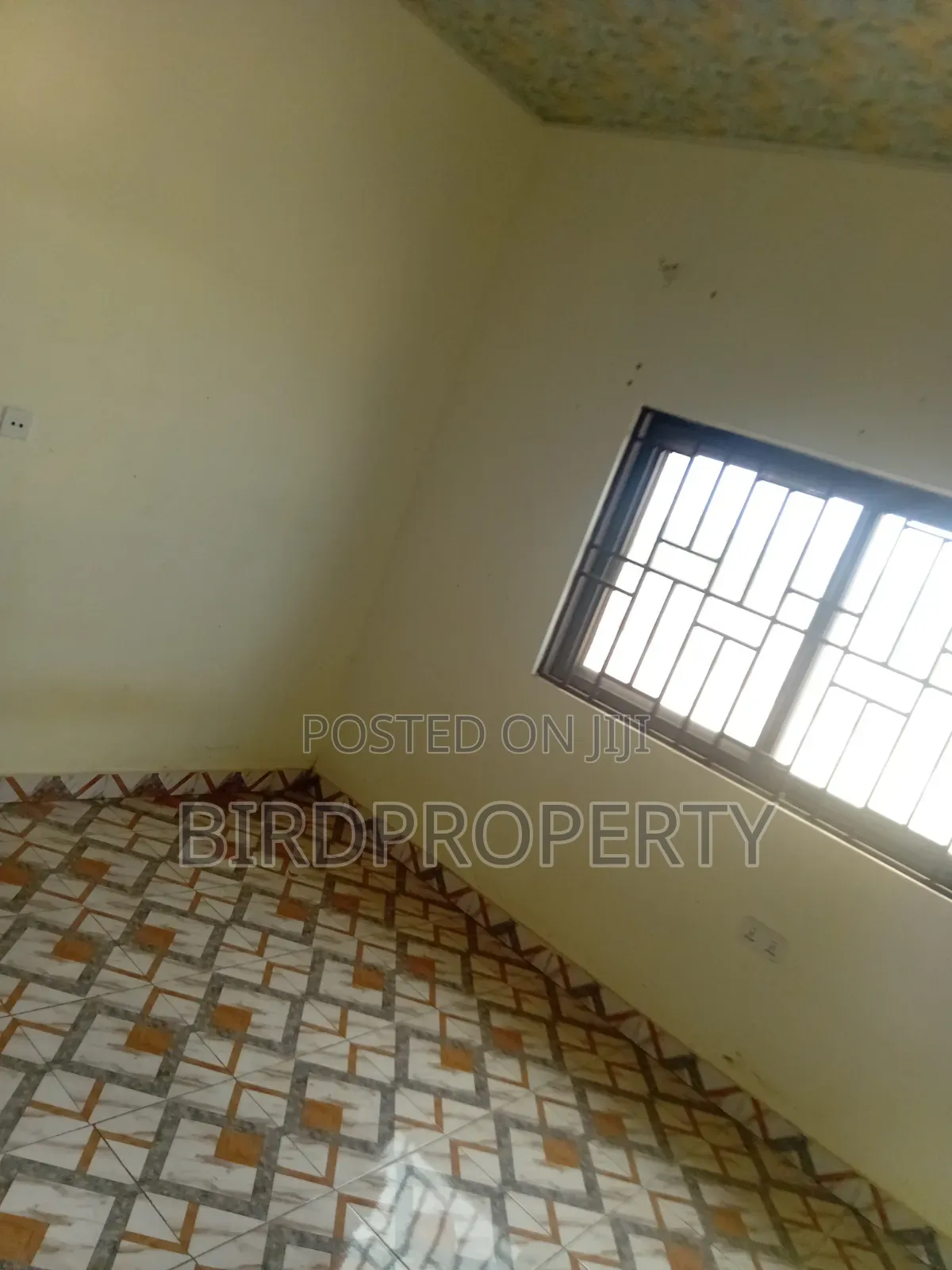 1bdrm Room & Parlour in Bird-Group, Police Station for rent in Police Station