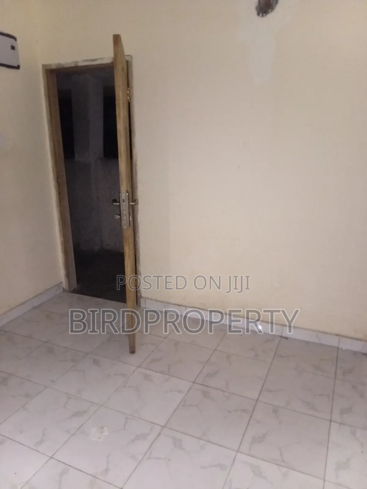 1bdrm Apartment in Bird-Group, Bawaleshie for rent in Bawaleshie