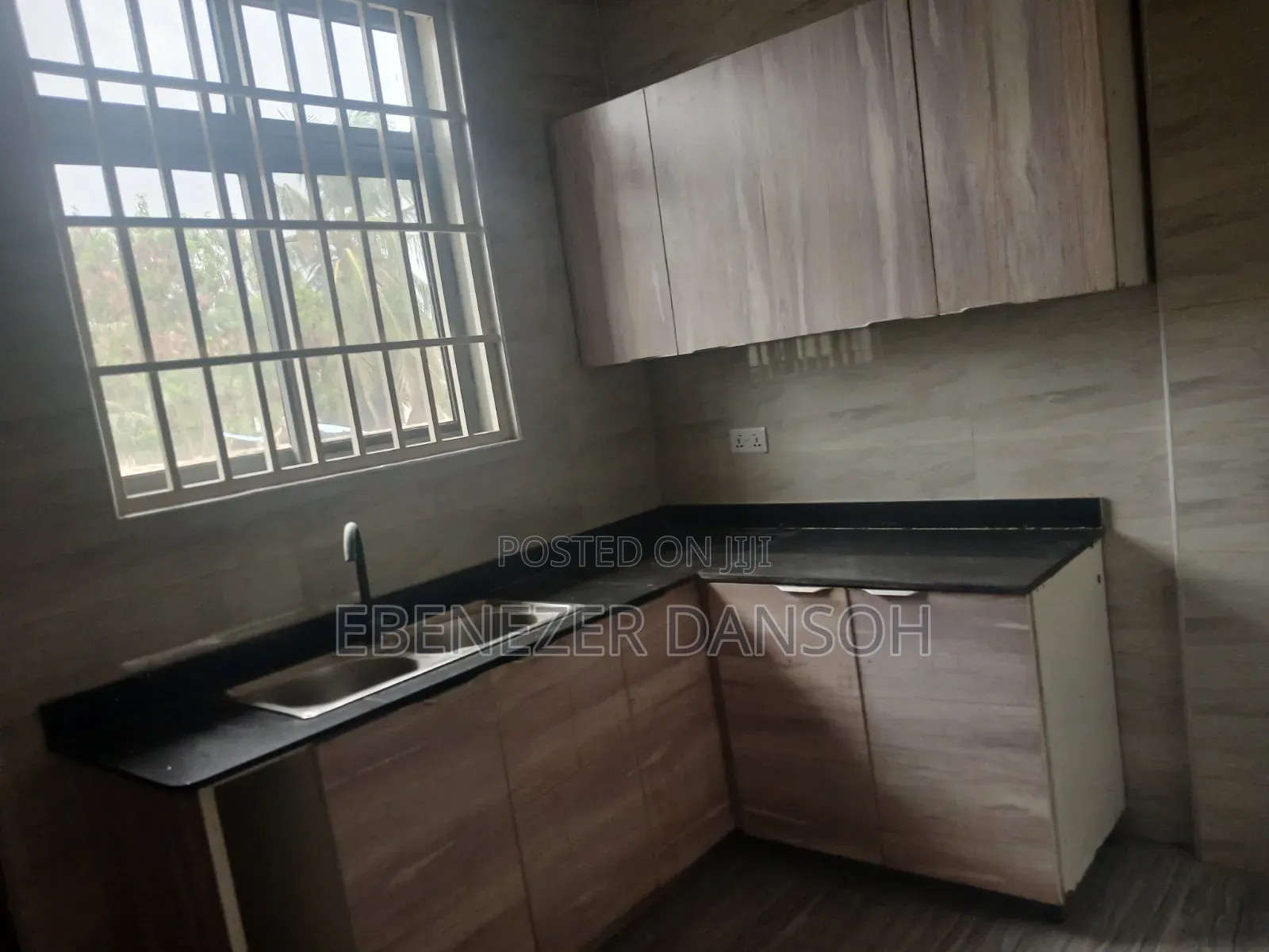 2bdrm Apartment in Telephone Pole, Tseaddo for rent in Tseaddo