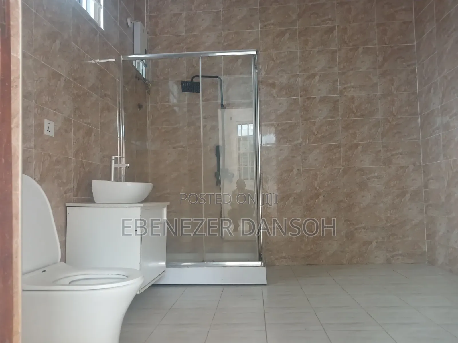 2bdrm Apartment in Telephone Pole, Tseaddo for rent in Tseaddo