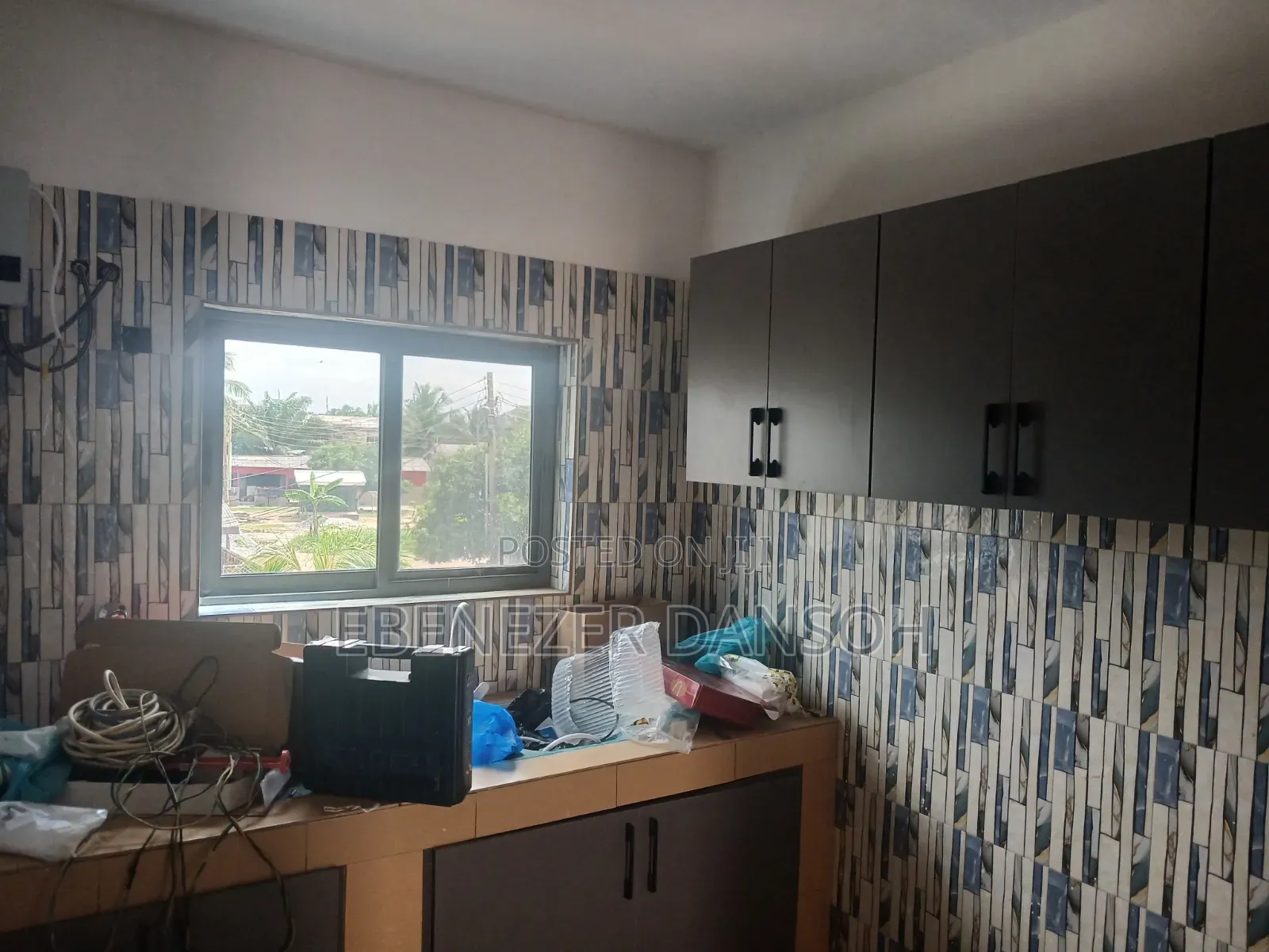 2bdrm Apartment in Alloway, Tsui-Bleoo for rent in Tsui-Bleoo