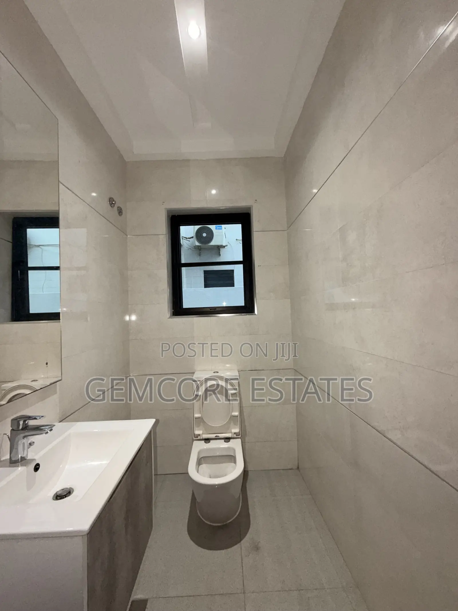 5bdrm House in Ars, East Legon for rent in East Legon