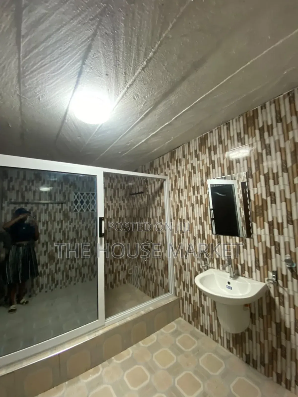 1bdrm House in Asaman Kakraba, Tarkwa Nsuaem for rent in Tarkwa Nsuaem