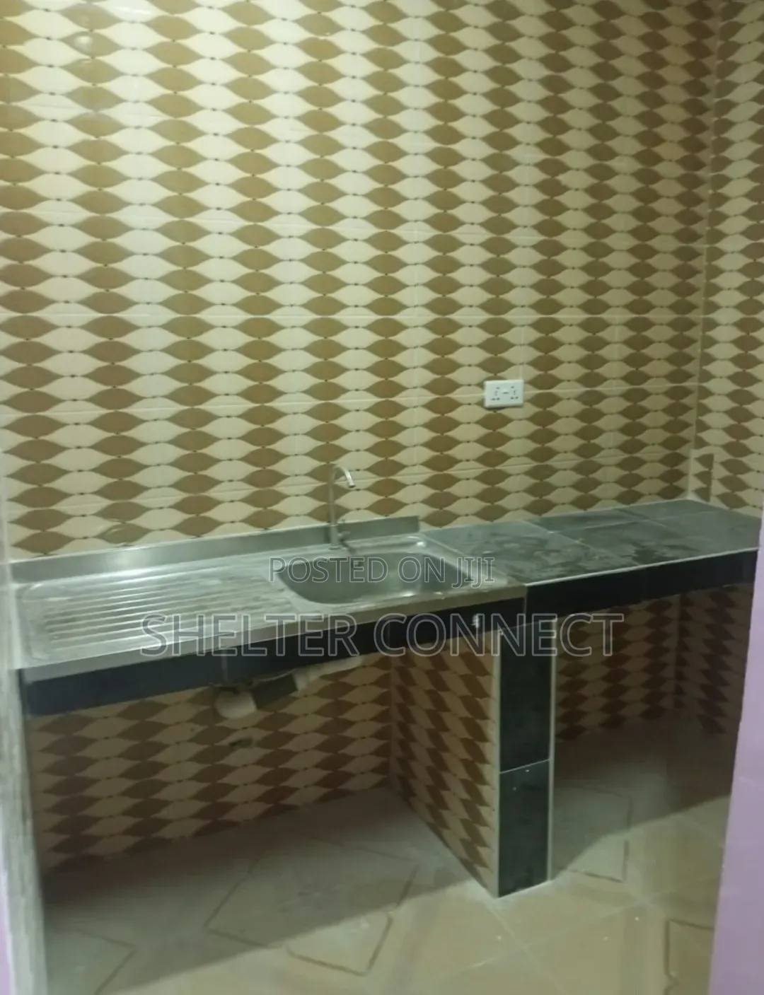 1bdrm Apartment in Adenta, New Site for rent in New Site