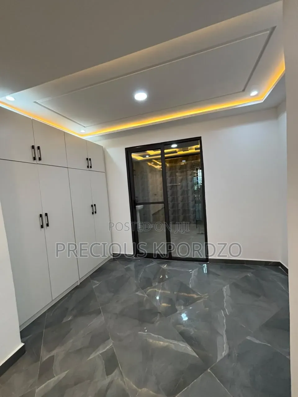 3bdrm Apartment in Ashiyie Adenta, Frafraha for rent in Frafraha