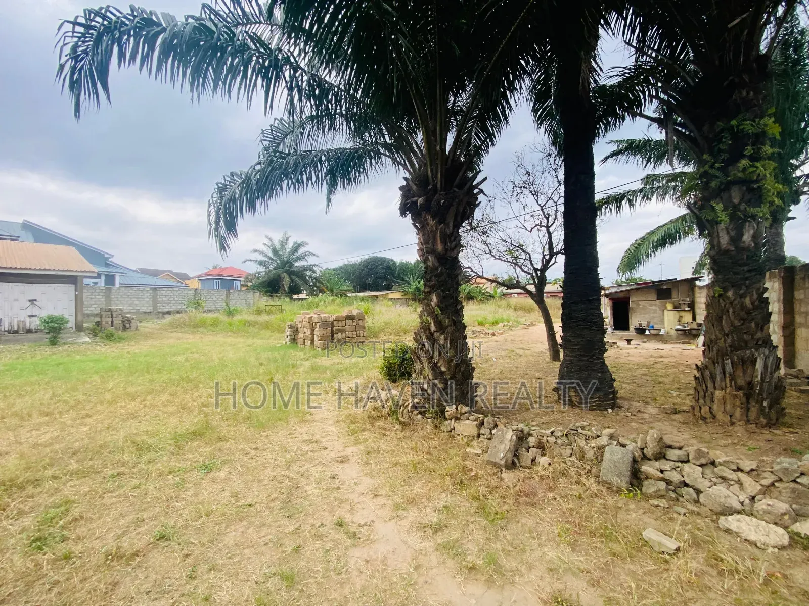 100/130 Size Land for Sale at Dome Parakou Estate in Parakuo Estate