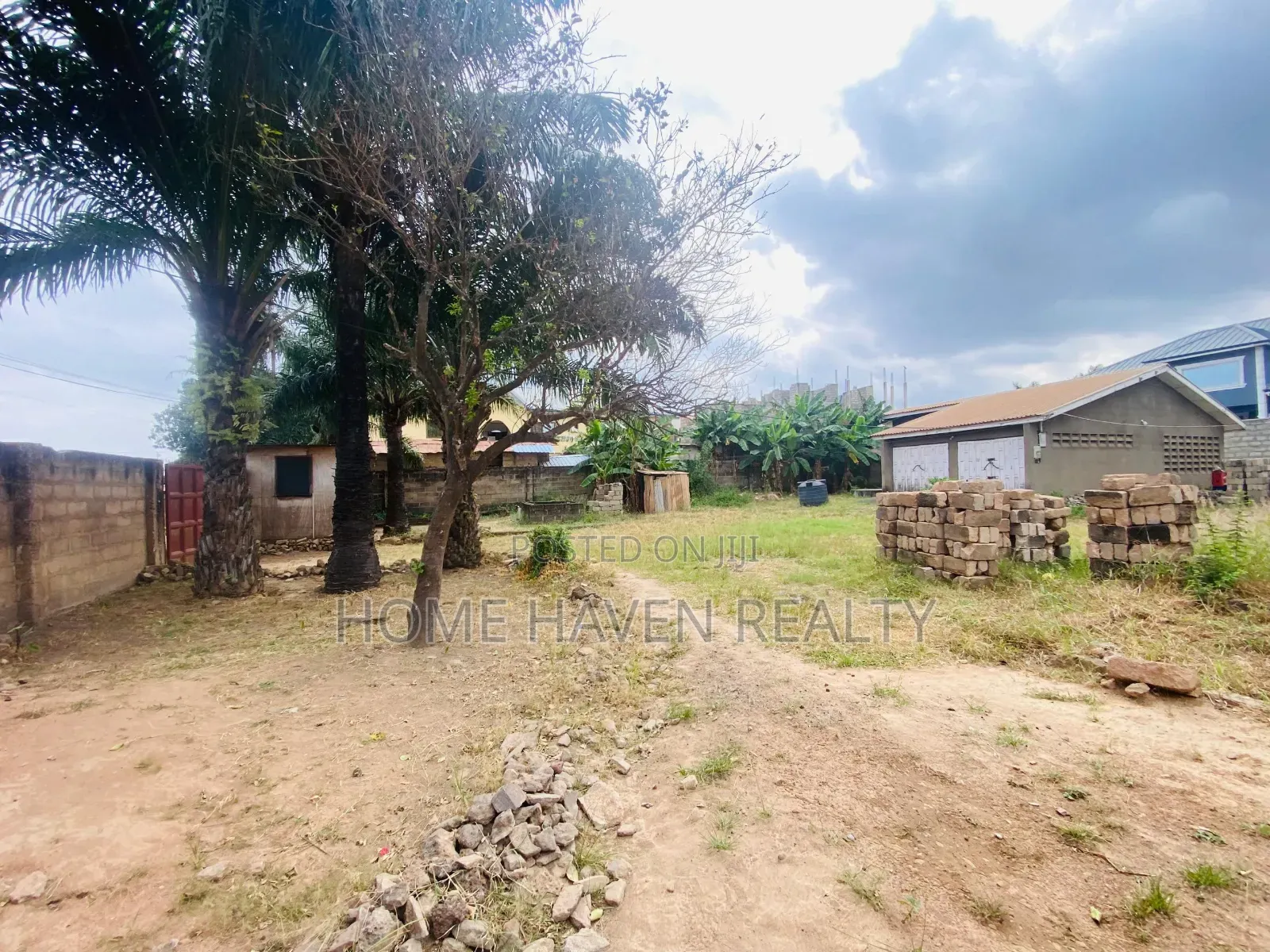 100/130 Size Land for Sale at Dome Parakou Estate in Parakuo Estate