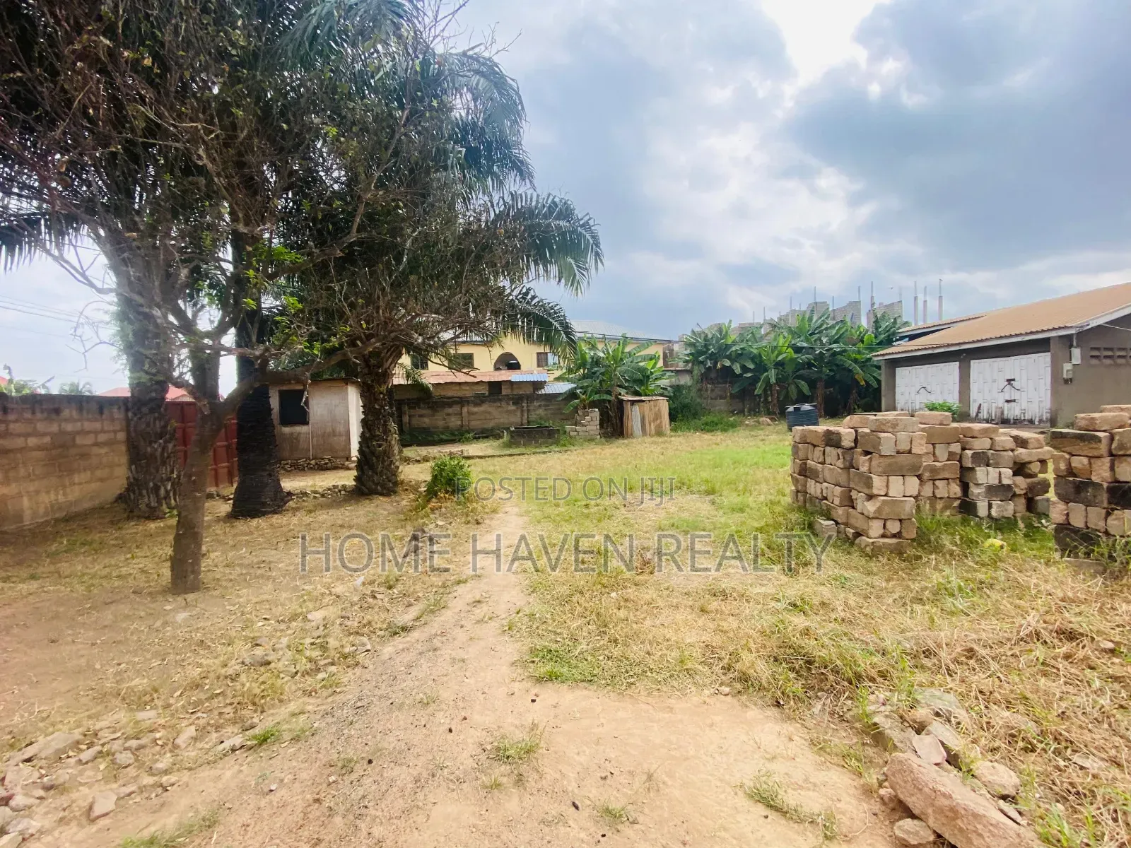 100/130 Size Land for Sale at Dome Parakou Estate in Parakuo Estate