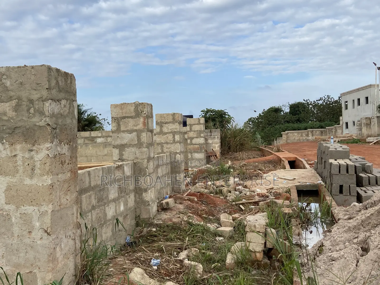 4bdrm Duplex in Richboahen, Atwima Kwanwoma for sale in Atwima Kwanwoma