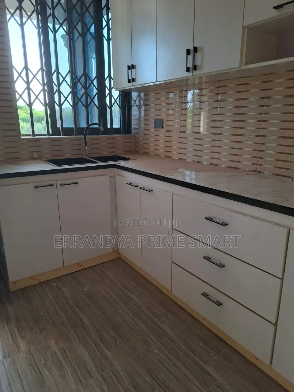 8bdrm House in Ofankor, Toll Booth for sale in Toll Booth