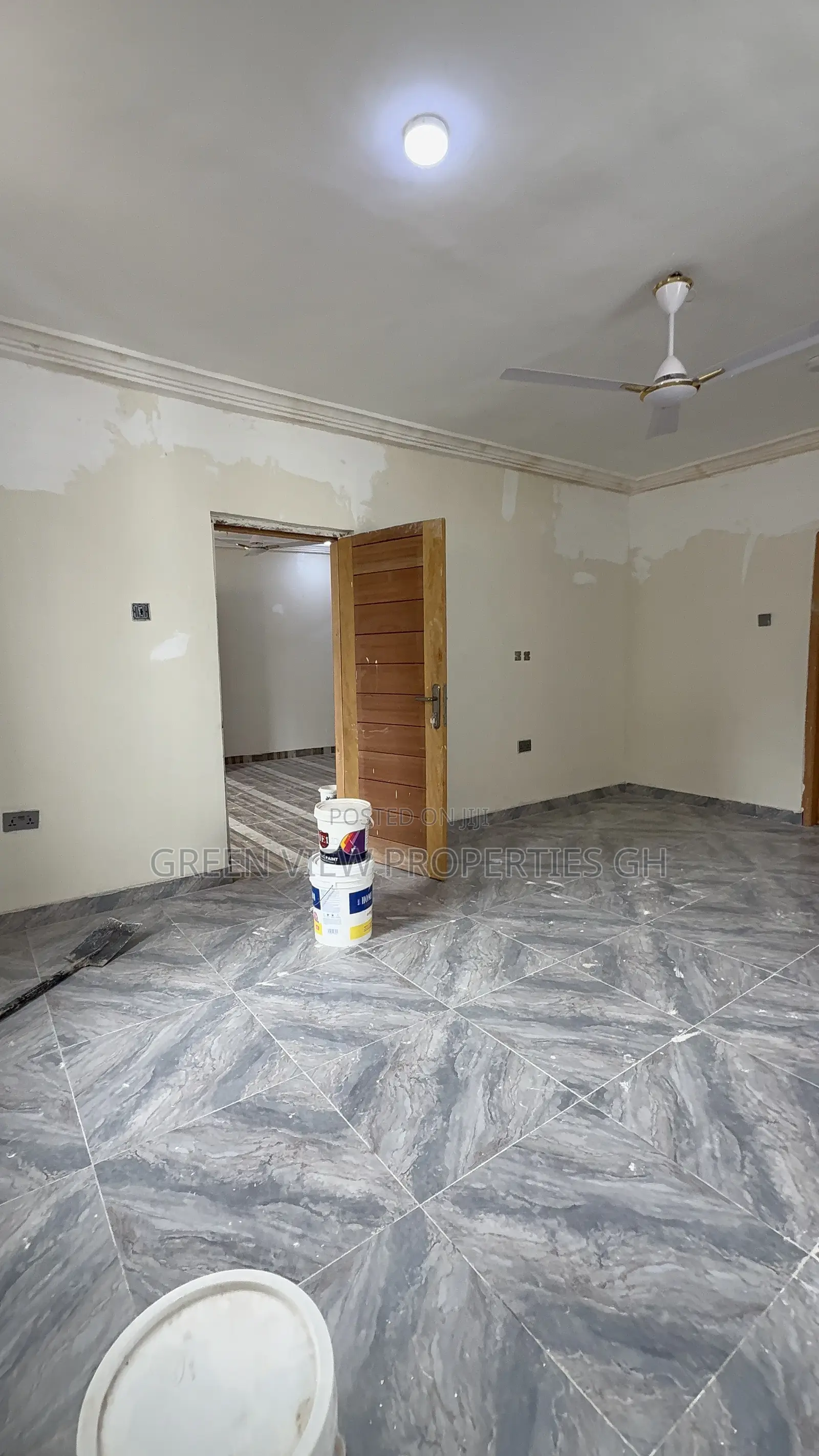 2bdrm Apartment in West Hills Mall Area for rent in West Hills Mall Area